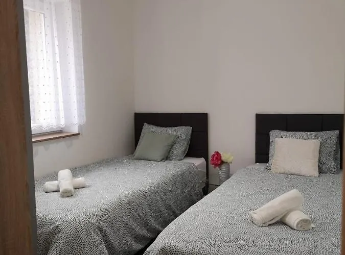 Villa Pool House Maro Nin