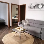 Pool House Maro Vila *