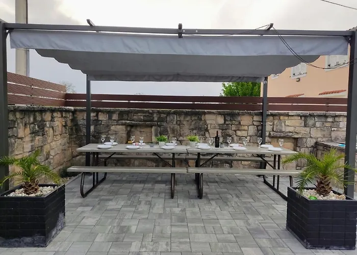 וילה Pool House Maro נין